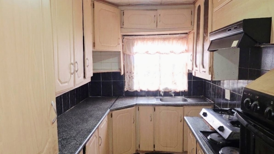 3 Bedroom Property for Sale in Geelhoutpark North West
